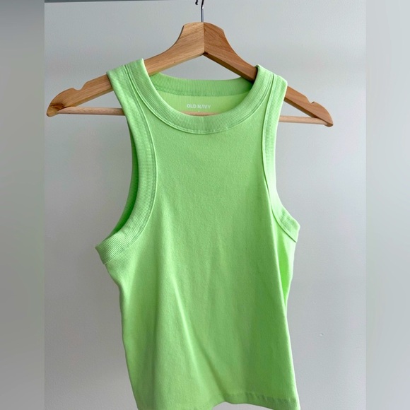 Old Navy Snug Crop Tank Top - Picture 2 of 4
